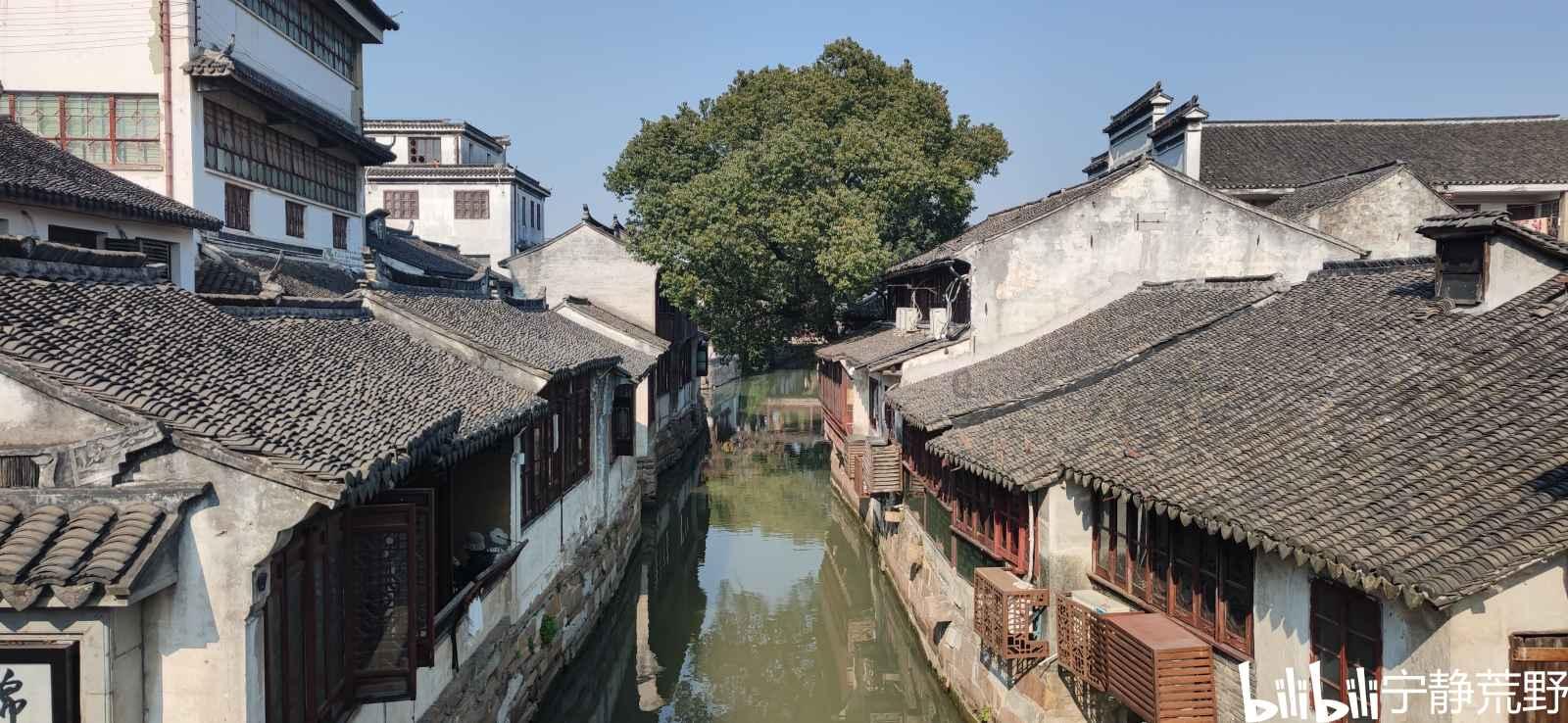 废弃诡异房逃离